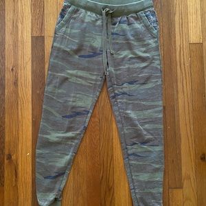 Z Supply camo joggers